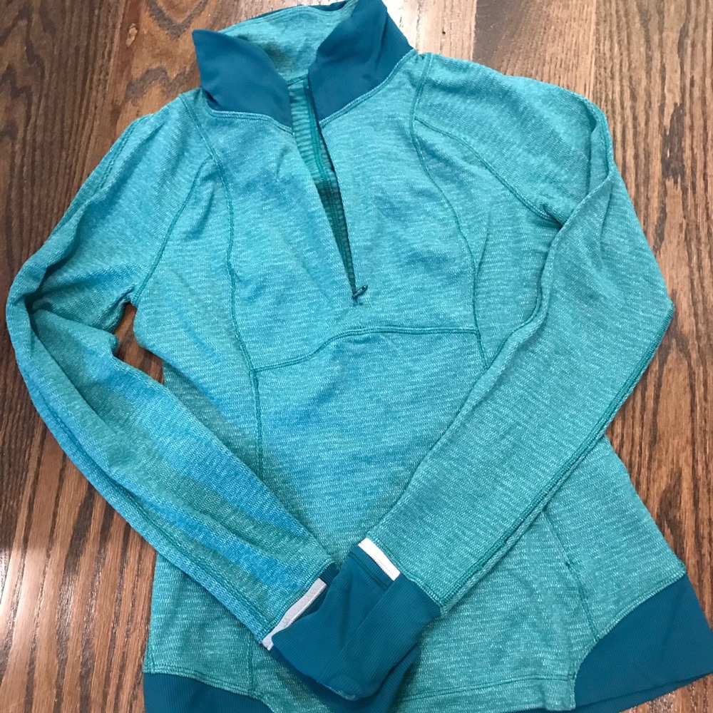 Lululemon half zip pullover